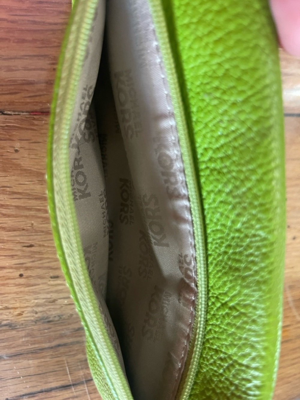 Michael Kors Lime Green Pebbled Leather Continental Wallet - Picture 6 of 8